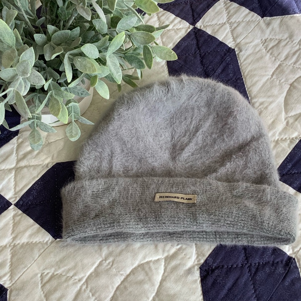 Reinhard Plank Cuffia Angora Beanie, Light Grey